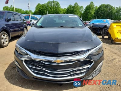 Piąte zdjęcie samochodu w środku: 2019 CHEVROLET MALIBU LS VIN:1G1ZB5ST4KF188794 - miniatura