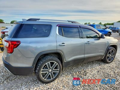 Trzecie zdjęcie samochodu z tyłu: 2023 GMC ACADIA SLT VIN:1GKKNULS5PZ121129 - miniatura