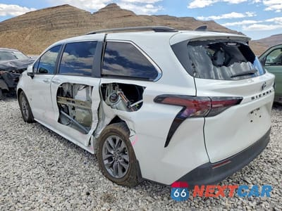 Drugie zdjęcie samochodu z przodu: 2024 TOYOTA SIENNA XLE VIN:5TDJRKEC0RS210973 - miniatura