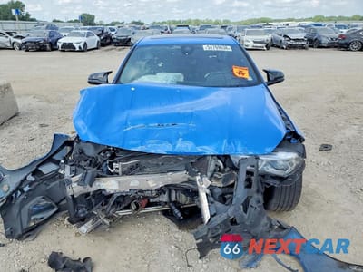 Piąte zdjęcie samochodu w środku: 2022 BMW M235XI VIN:WBA13AL06N7L27818 - miniatura