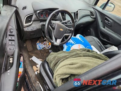 Zdjęcie 8 z 12 samochodu: 2019 CHEVROLET TRAX 1LT VIN:3GNCJLSBXKL383310 - miniatura
