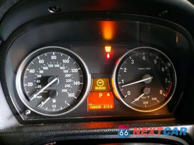 Zdjęcie 9 z 12 samochodu: 2009 BMW 335 I VIN:WBAWL73559P179025 - miniatura