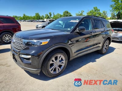 2024 FORD EXPLORER XLT 1FMSK8DH1RGA10795 - główne zdjęcie licytacji z USA - miniatura