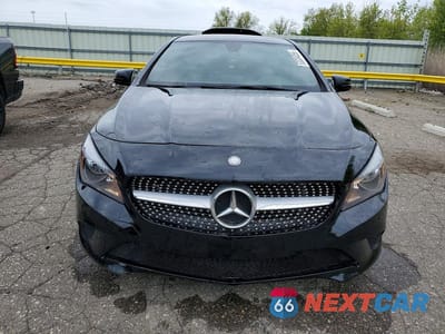 Piąte zdjęcie samochodu w środku: 2015 MERCEDES-BENZ CLA 250 4MATIC VIN:WDDSJ4GB2FN276749 - miniatura