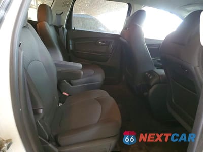 Zdjęcie 11 z 13 samochodu: 2011 CHEVROLET TRAVERSE LT VIN:1GNKRGED2BJ320993 - miniatura
