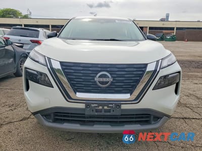 Piąte zdjęcie samochodu w środku: 2023 NISSAN ROGUE S VIN:5N1BT3AB1PC857532 - miniatura