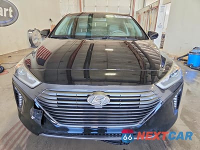 Piąte zdjęcie samochodu w środku: 2018 HYUNDAI IONIQ LIMITED VIN:KMHC85LC1JU071657 - miniatura