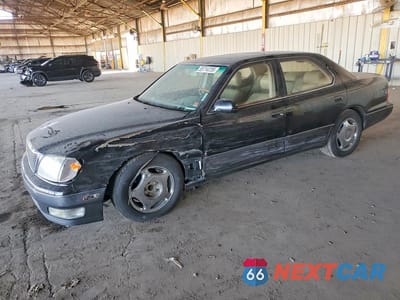 1999 LEXUS LS 400 JT8BH28F4X0152832 - główne zdjęcie licytacji z USA - miniatura