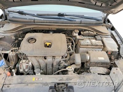 Zdjęcie 11 z 12 samochodu: 2019 HYUNDAI ELANTRA VIN:5NPD74LF4KH480618 - miniatura
