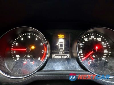 Zdjęcie 9 z 12 samochodu: 2016 VOLKSWAGEN PASSAT SE VIN:1VWBT7A33GC007919 - miniatura