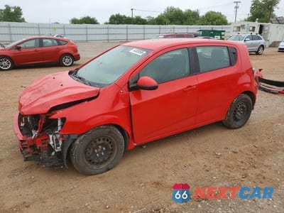 2018 CHEVROLET SONIC 1G1JG6SH0J4116453 - główne zdjęcie licytacji z USA - miniatura