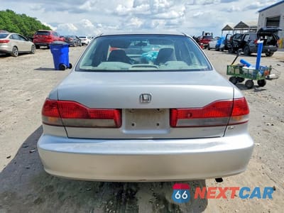 Zdjęcie 6 z 12 samochodu: 2001 HONDA ACCORD EX VIN:1HGCG65851A093251 - miniatura