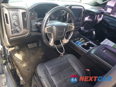 Zdjęcie 8 z 12 samochodu: 2016 GMC SIERRA K2500 DENALI VIN:1GT12UE89GF151544 - miniatura