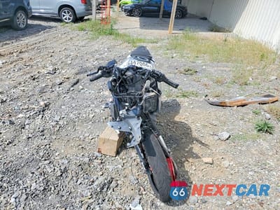 Drugie zdjęcie samochodu z przodu: 2024 SUZUKI GSX800 F VIN:JS1EM13B7R7100592 - miniatura