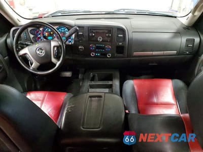 Zdjęcie 8 z 12 samochodu: 2007 CHEVROLET SILVERADO K1500 VIN:2GCFK19Y871623478 - miniatura