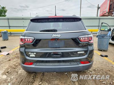 Zdjęcie 6 z 12 samochodu: 2019 JEEP COMPASS LATITUDE VIN:3C4NJDBB9KT846531 - miniatura