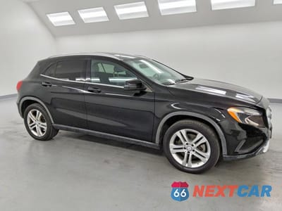 Czwarte zdjęcie samochodu z boku: 2016 MERCEDES-BENZ GLA 250 4MATIC VIN:WDCTG4GB6GJ204579 - miniatura