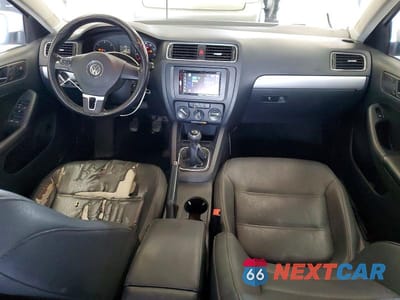 Zdjęcie 8 z 13 samochodu: 2011 VOLKSWAGEN JETTA TDI VIN:3VW3L7AJ9BM124253 - miniatura