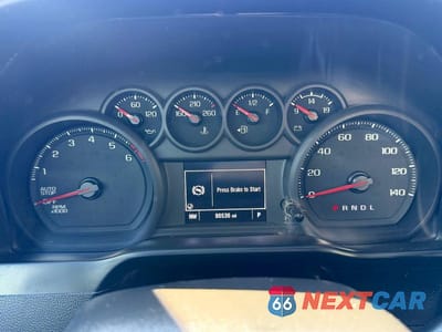 Zdjęcie 8 z 10 samochodu: 2022 CHEVROLET SILVERADO K1500 VIN:1GCRDAEDXNZ507794 - miniatura