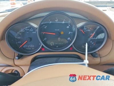 Zdjęcie 9 z 13 samochodu: 2006 PORSCHE BOXSTER VIN:WP0CA29836U710333 - miniatura