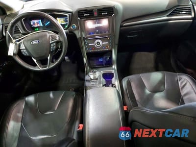 Zdjęcie 8 z 12 samochodu: 2019 FORD FUSION TITANIUM VIN:3FA6P0RU2KR236296 - miniatura
