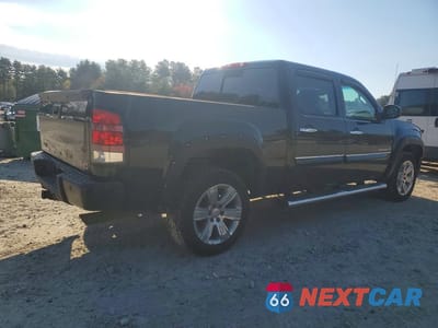 Trzecie zdjęcie samochodu z tyłu: 2008 GMC NEW SIERRA K1500 DENALI VIN:2GTEK638X81162934 - miniatura