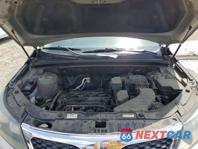 Zdjęcie 12 z 13 samochodu: 2012 KIA SORENTO LX VIN:5XYKT3A11CG279823 - miniatura