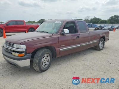 2001 CHEVROLET SILVERADO C1500 1GCEC19T11E262355 - główne zdjęcie licytacji z USA - miniatura