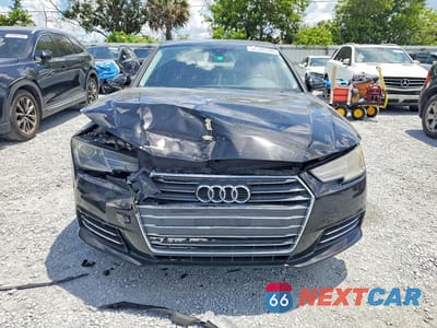 Piąte zdjęcie samochodu w środku: 2017 AUDI A4 PREMIUM VIN:WAUGNAF48HN008519 - miniatura