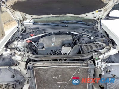 Zdjęcie 12 z 13 samochodu: 2017 BMW X3 XDRIVE28I VIN:5UXWX9C38H0T21181 - miniatura