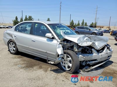 Czwarte zdjęcie samochodu z boku: 2006 HYUNDAI ELANTRA GLS VIN:KMHDN46D16U377633 - miniatura