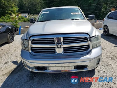 Piąte zdjęcie samochodu w środku: 2015 RAM 1500 SLT VIN:1C6RR7TT4FS505250 - miniatura