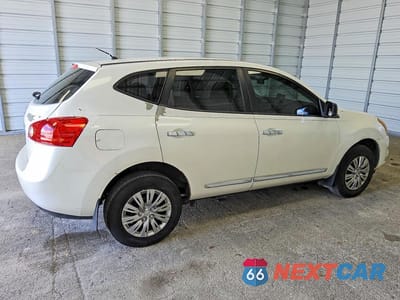 Trzecie zdjęcie samochodu z tyłu: 2015 NISSAN ROGUE SELECT S VIN:JN8AS5MT4FW663176 - miniatura