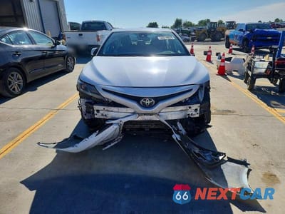 Piąte zdjęcie samochodu w środku: 2023 TOYOTA CAMRY SE VIN:4T1T11BK8PU099566 - miniatura