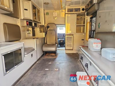 Zdjęcie 10 z 13 samochodu: 2014 GMC SAVANA CUTAWAY G4500 VIN:1GD675CL3E1124222 - miniatura