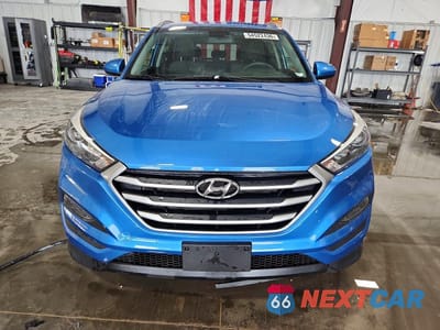 Piąte zdjęcie samochodu w środku: 2018 HYUNDAI TUCSON SEL VIN:KM8J33A42JU705628 - miniatura