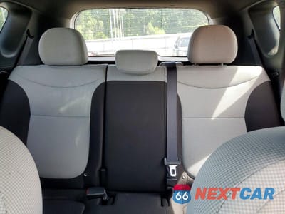 Zdjęcie 10 z 14 samochodu: 2018 KIA SOUL BASE VIN:KNDJN2A25J7596961 - miniatura