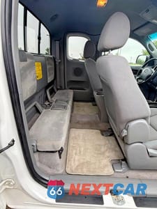 Zdjęcie 6 z 10 samochodu: 2008 TOYOTA TACOMA ACCESS CAB VIN:5TETX22N18Z567116 - miniatura