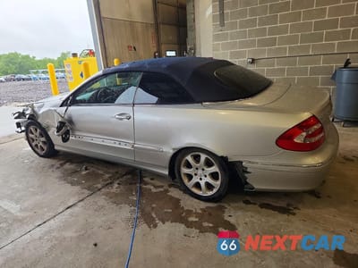 Drugie zdjęcie samochodu z przodu: 2004 MERCEDES-BENZ CLK 320 VIN:WDBTK65GX4T030948 - miniatura