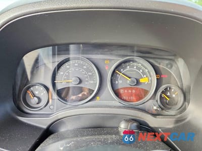 Zdjęcie 9 z 12 samochodu: 2016 JEEP PATRIOT SPORT VIN:1C4NJPBA0GD789996 - miniatura