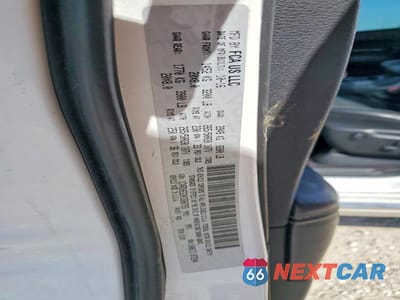 Zdjęcie 13 z 13 samochodu: 2017 DODGE DURANGO VIN:1C4RDHEG3HC680793 - miniatura