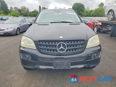 Piąte zdjęcie samochodu w środku: 2006 MERCEDES-BENZ ML 350 VIN:4JGBB86E66A003973 - miniatura
