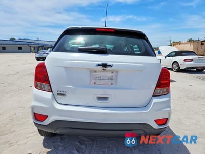 Zdjęcie 6 z 13 samochodu: 2020 CHEVROLET TRAX LS VIN:KL7CJKSB9LB075824 - miniatura