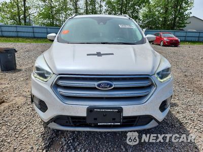 Piąte zdjęcie samochodu w środku: 2018 FORD ESCAPE TITANIUM VIN:1FMCU9J95JUA15036 - miniatura