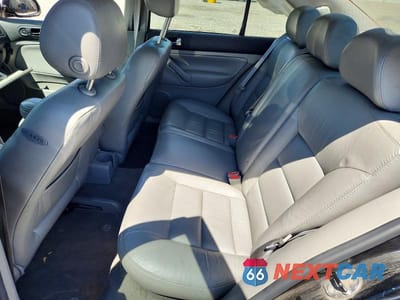 Zdjęcie 10 z 12 samochodu: 2005 VOLKSWAGEN JETTA GLS TDI VIN:3VWSR69M75M038799 - miniatura