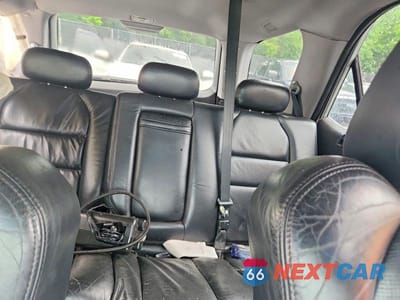 Zdjęcie 10 z 13 samochodu: 2004 ACURA MDX VIN:2HNYD18234H561355 - miniatura