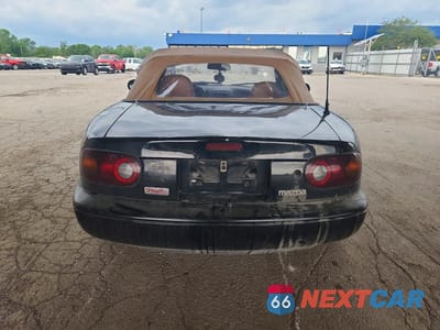 Zdjęcie 6 z 12 samochodu: 1996 MAZDA MX-5 MIATA VIN:JM1NA3539T0717945 - miniatura