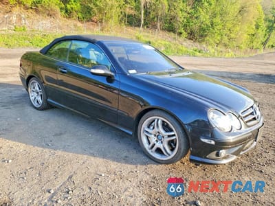 Czwarte zdjęcie samochodu z boku: 2006 MERCEDES-BENZ CLK 55 AMG VIN:WDBTK76GX6T059518 - miniatura