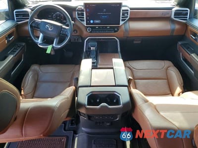 Zdjęcie 8 z 12 samochodu: 2025 TOYOTA TUNDRA 1794 EDITION VIN:5TFMA5DB7SX284017 - miniatura