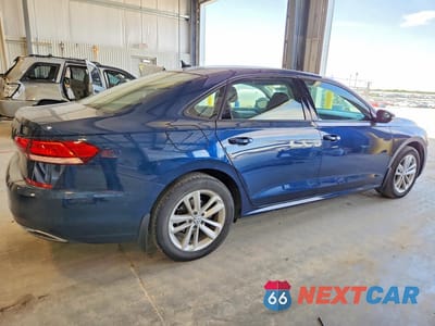 Trzecie zdjęcie samochodu z tyłu: 2021 VOLKSWAGEN PASSAT S VIN:1VWAA7A38MC014085 - miniatura